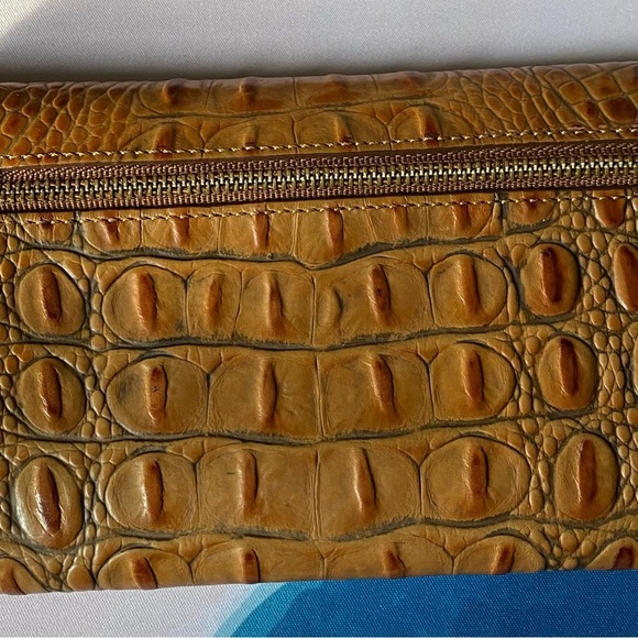 Brahmin Melbourne Trifold Leather Wallet - Picture 2 of 4